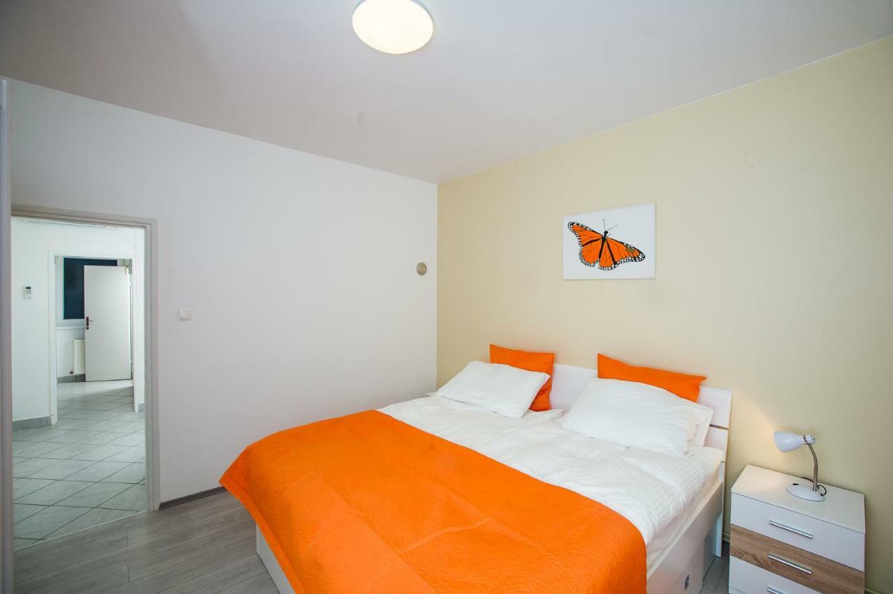 Roze Apartment Zagreb Exteriör bild
